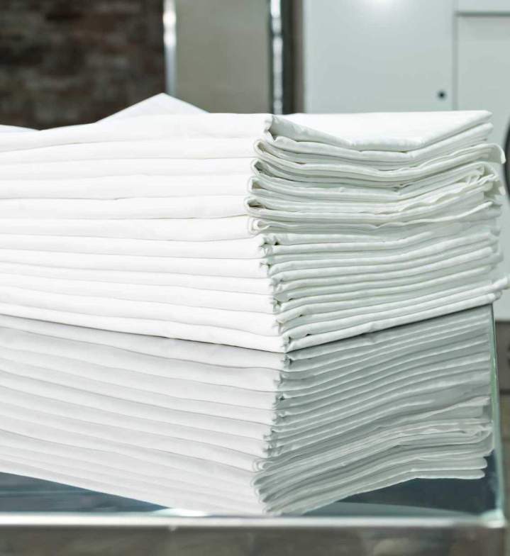 Draps propres et pliés Paris